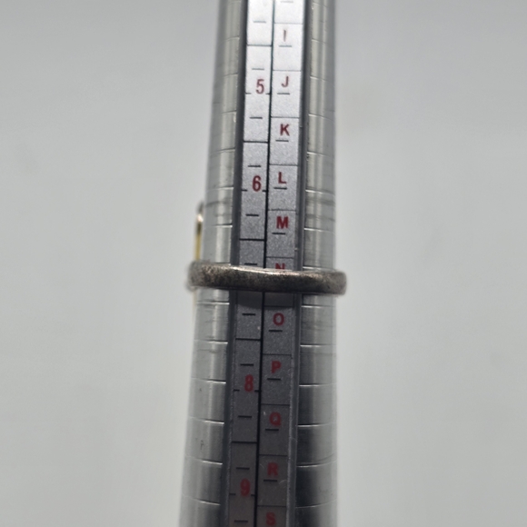 Sterling Silver Yellow Gemstone Ring - Picture 8 of 8